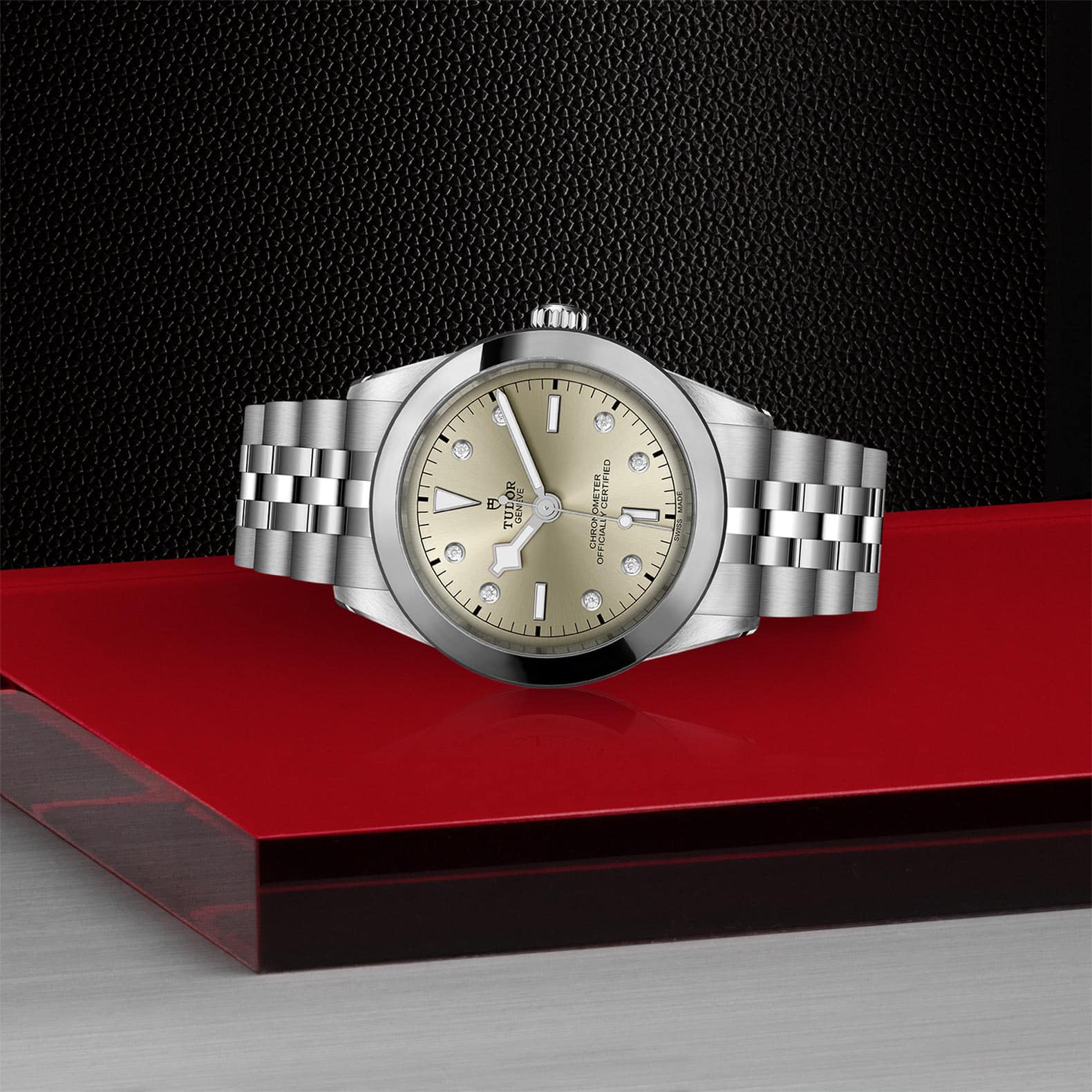 TUDOR Black Bay One 39 - Image 2