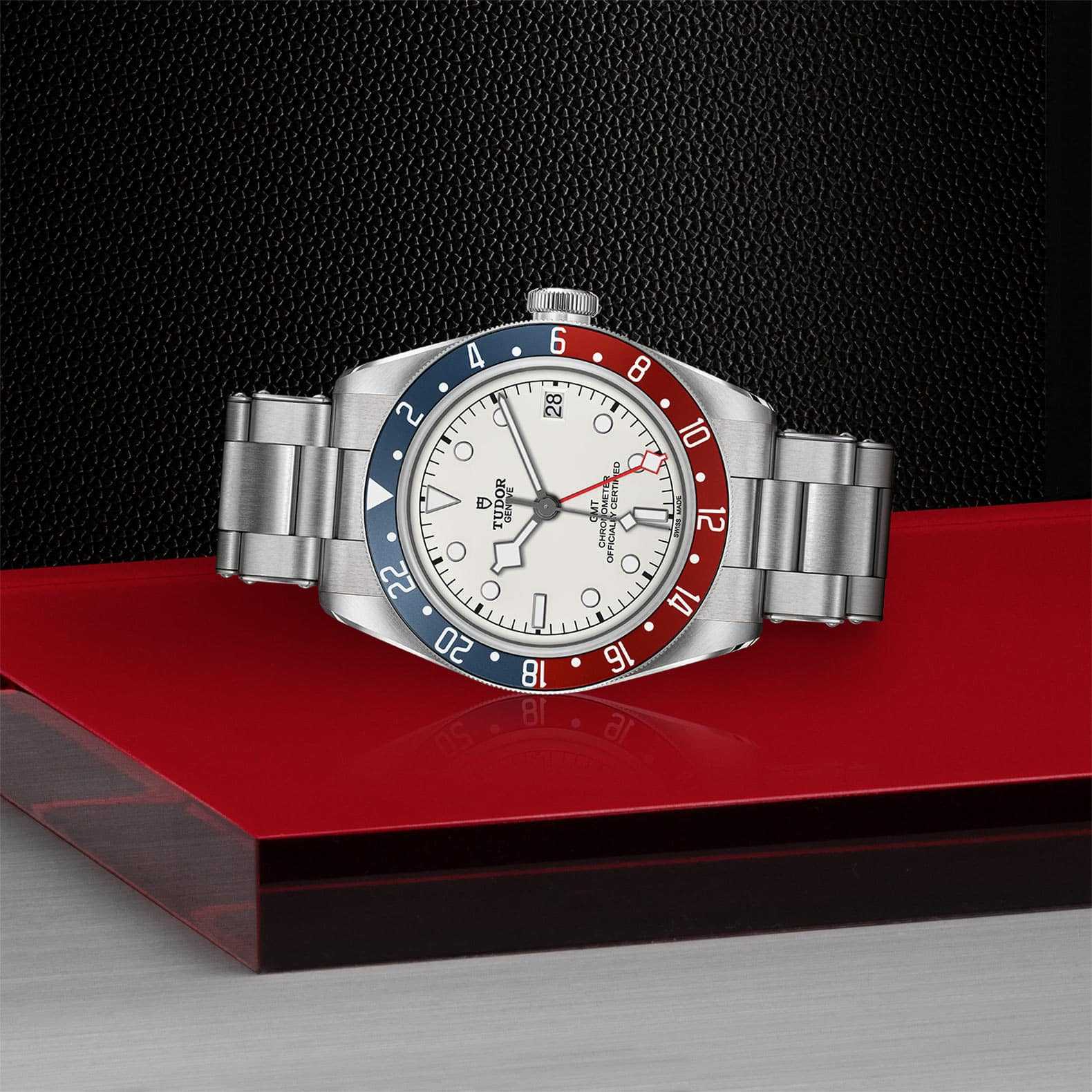 TUDOR Black Bay GMT - Image 2