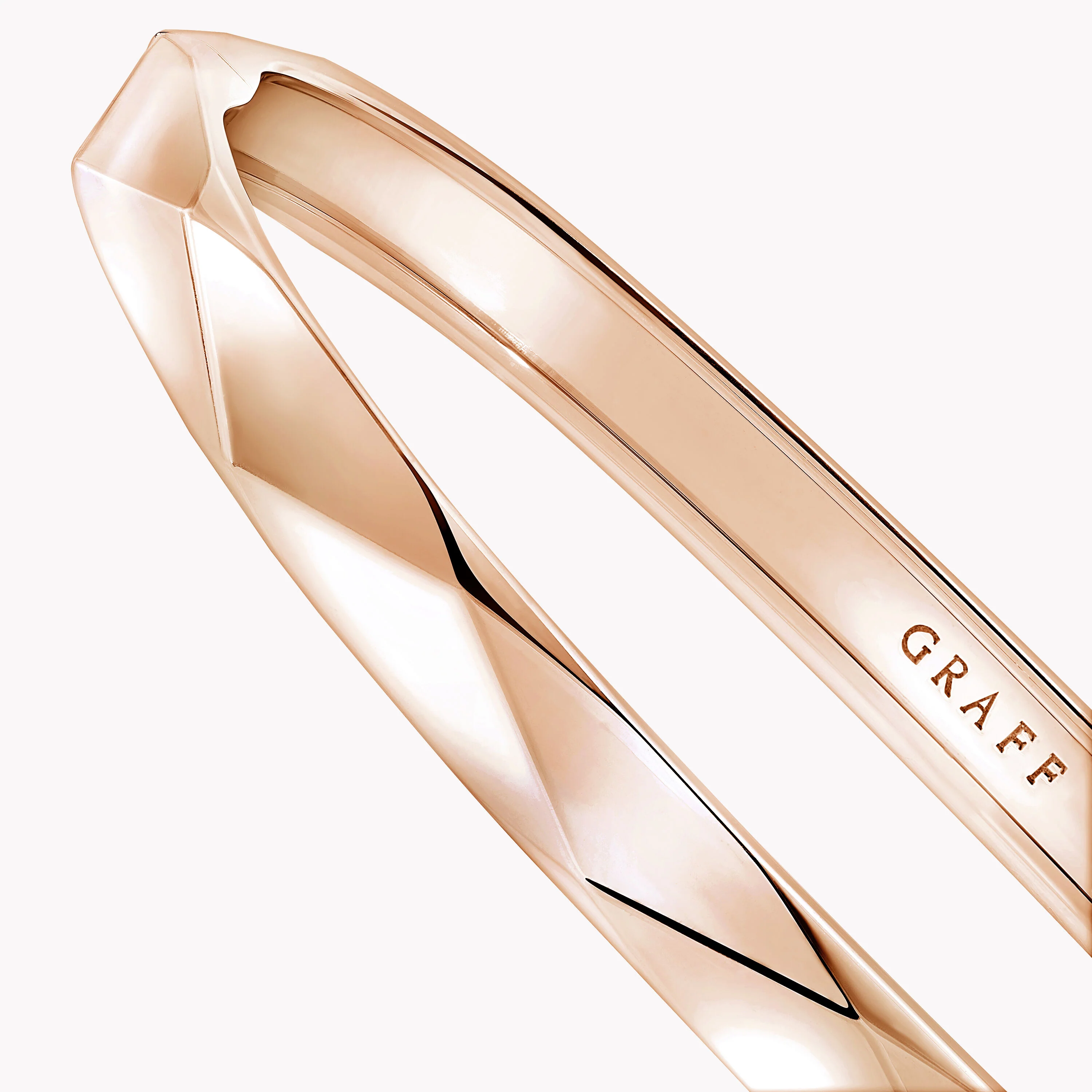 Laurence Graff Signature Bangle - Image 4