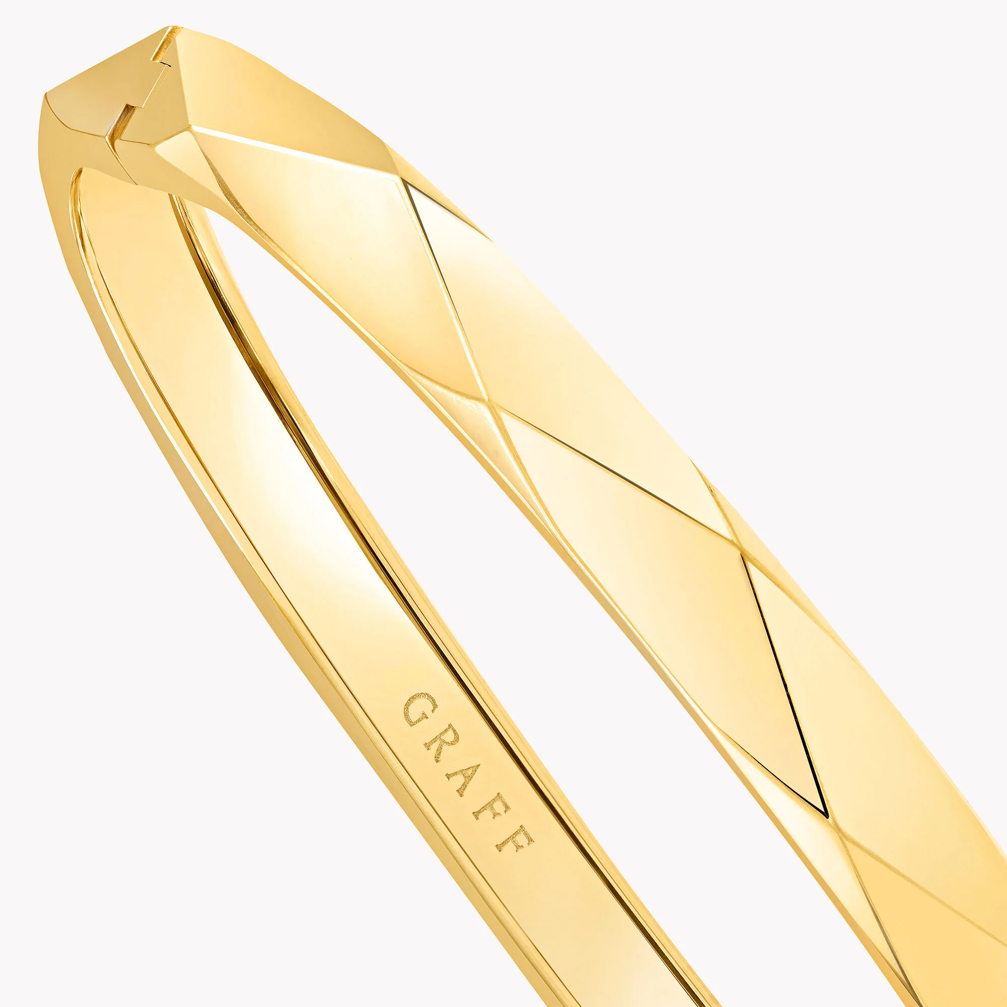 Laurence Graff Signature Bangle - Image 4