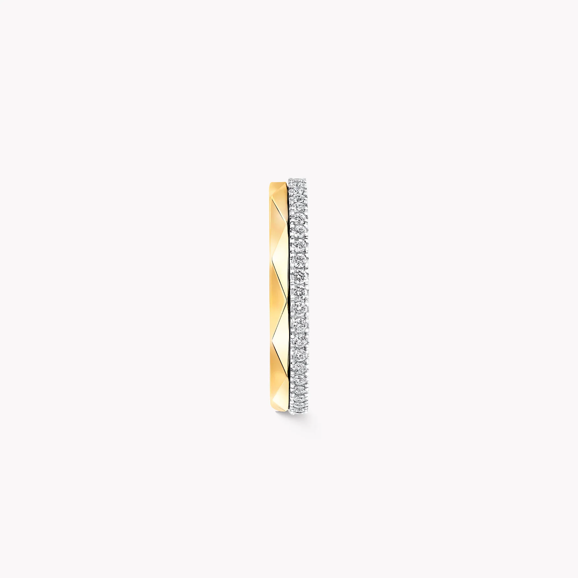 Laurence Graff Signature Diamond and Gold Band - Image 5