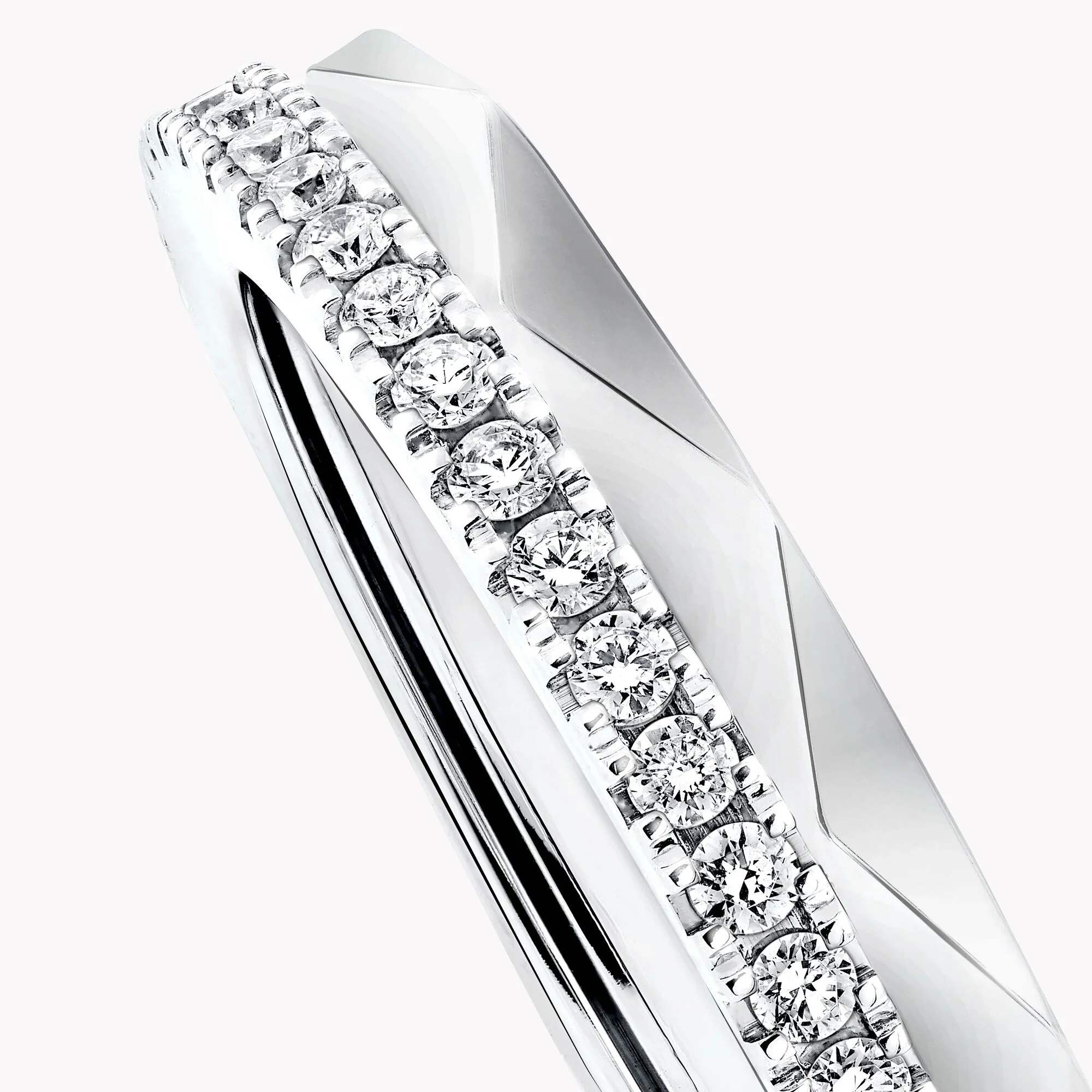 Laurence Graff Signature Diamond and Gold Band - Image 3