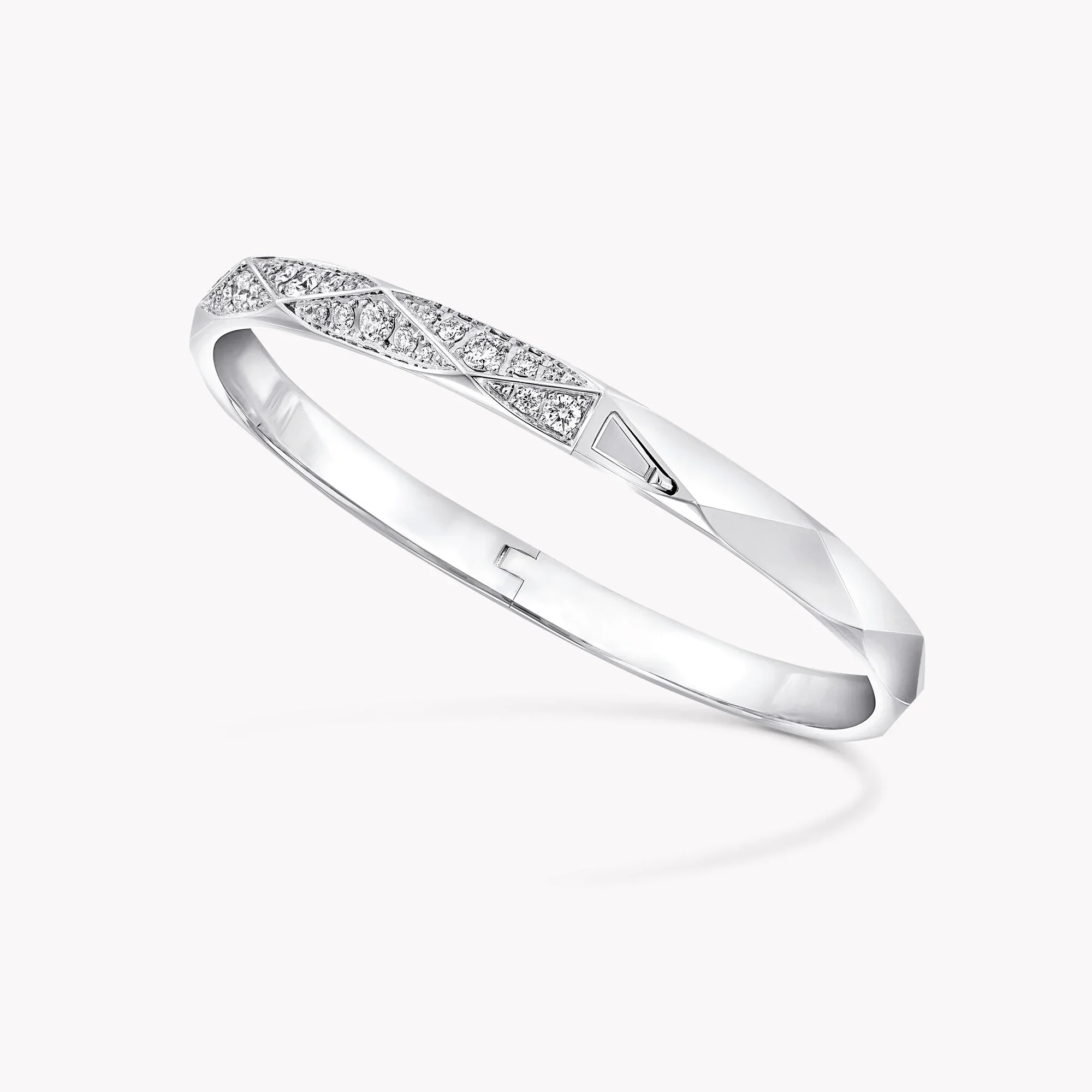 Laurence Graff Signature Pavé Diamond Bangle - Image 3
