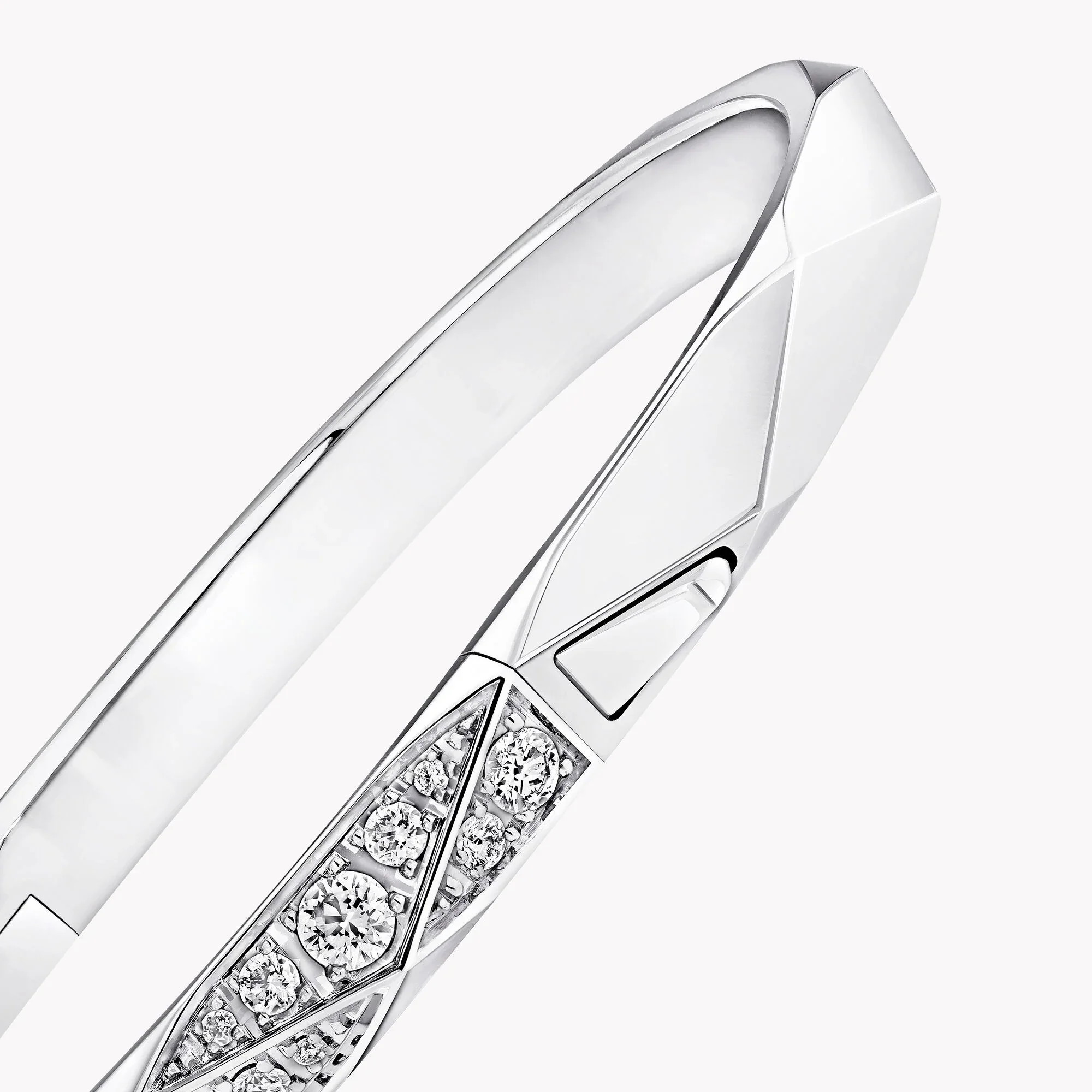 Laurence Graff Signature Pavé Diamond Bangle - Image 4
