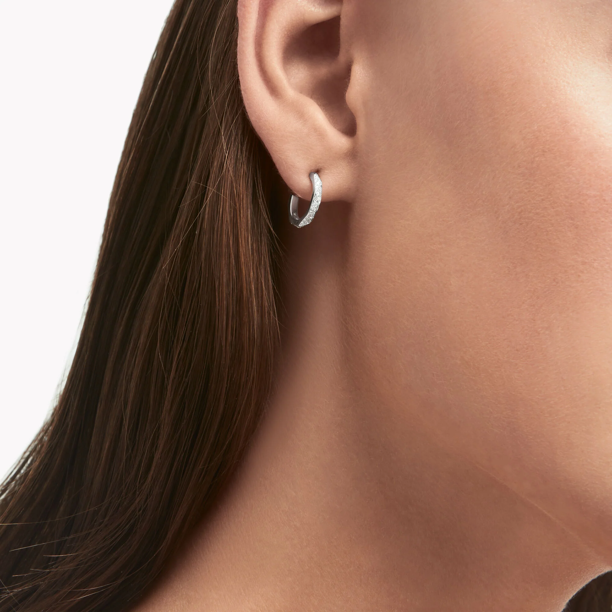Laurence Graff Signature Pavé Diamond Hoop Earrings - Image 2