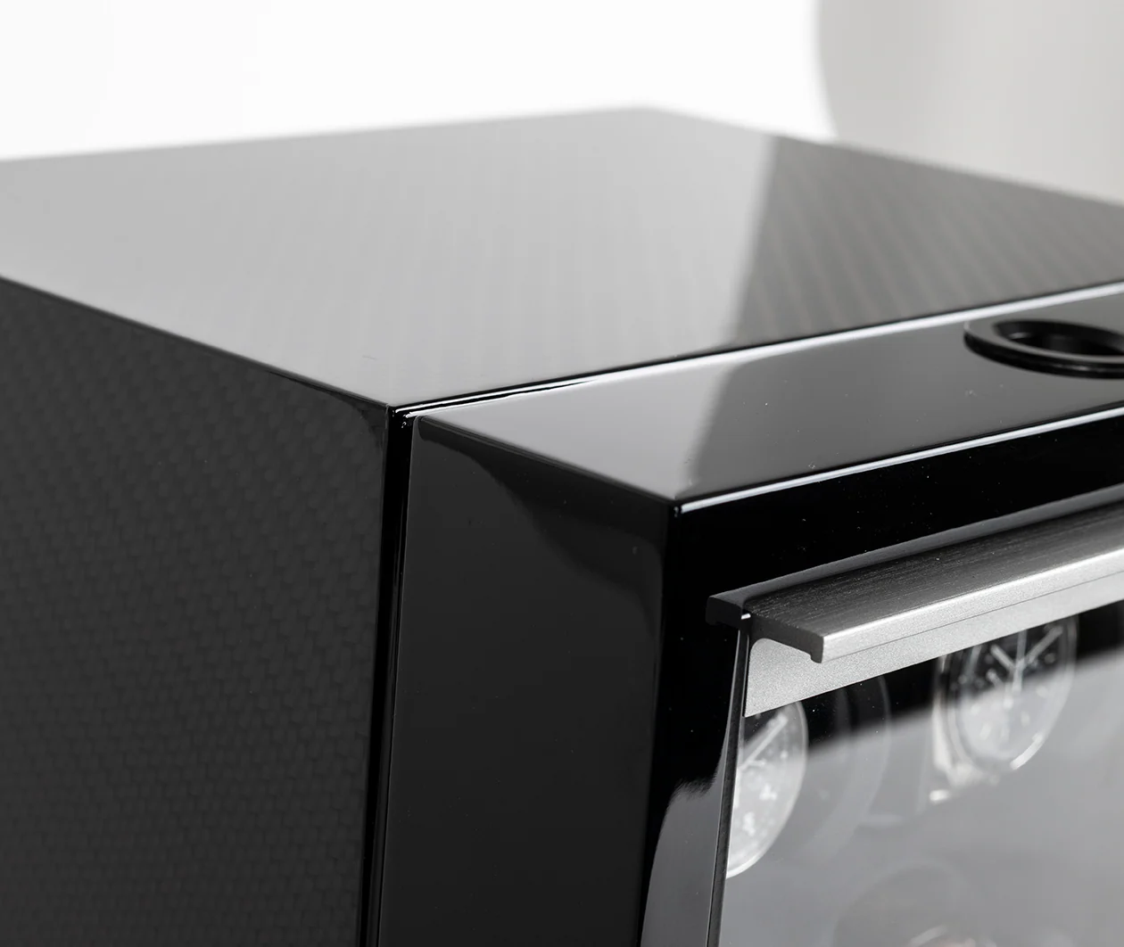 Neo 4 Watch Winder - Carbon - Image 3