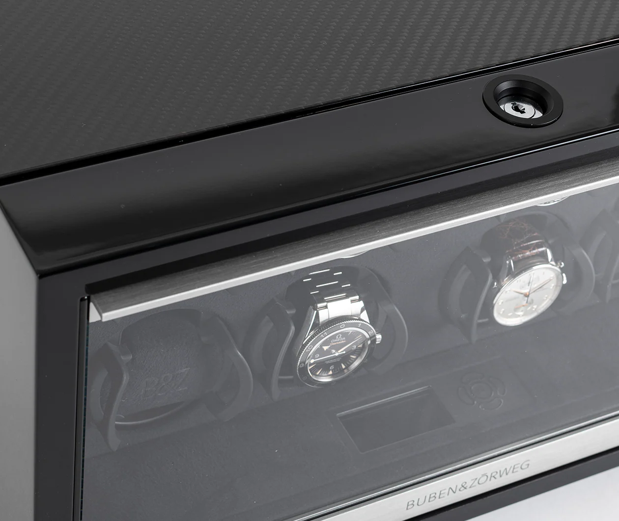 Neo 8 Watch Winder - Carbon - Image 2
