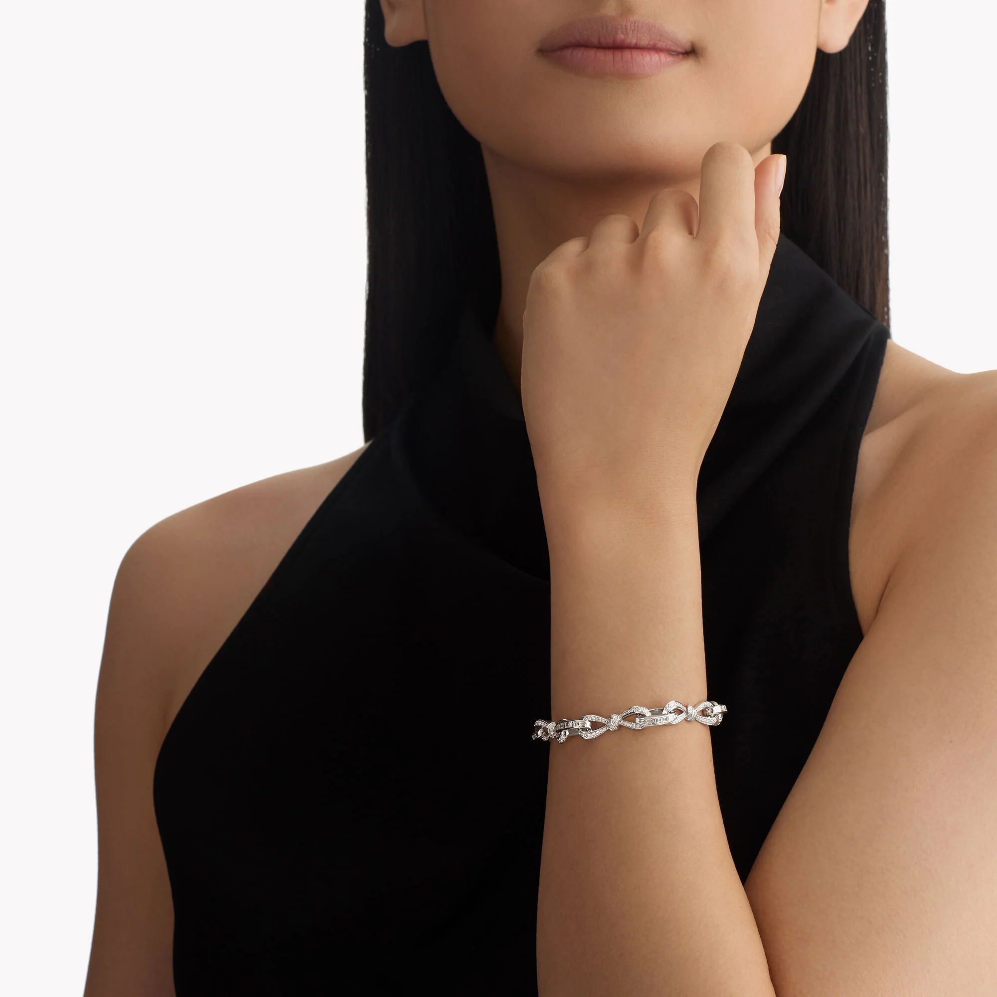 Tilda's Bow Diamond Link Bracelet - Image 2