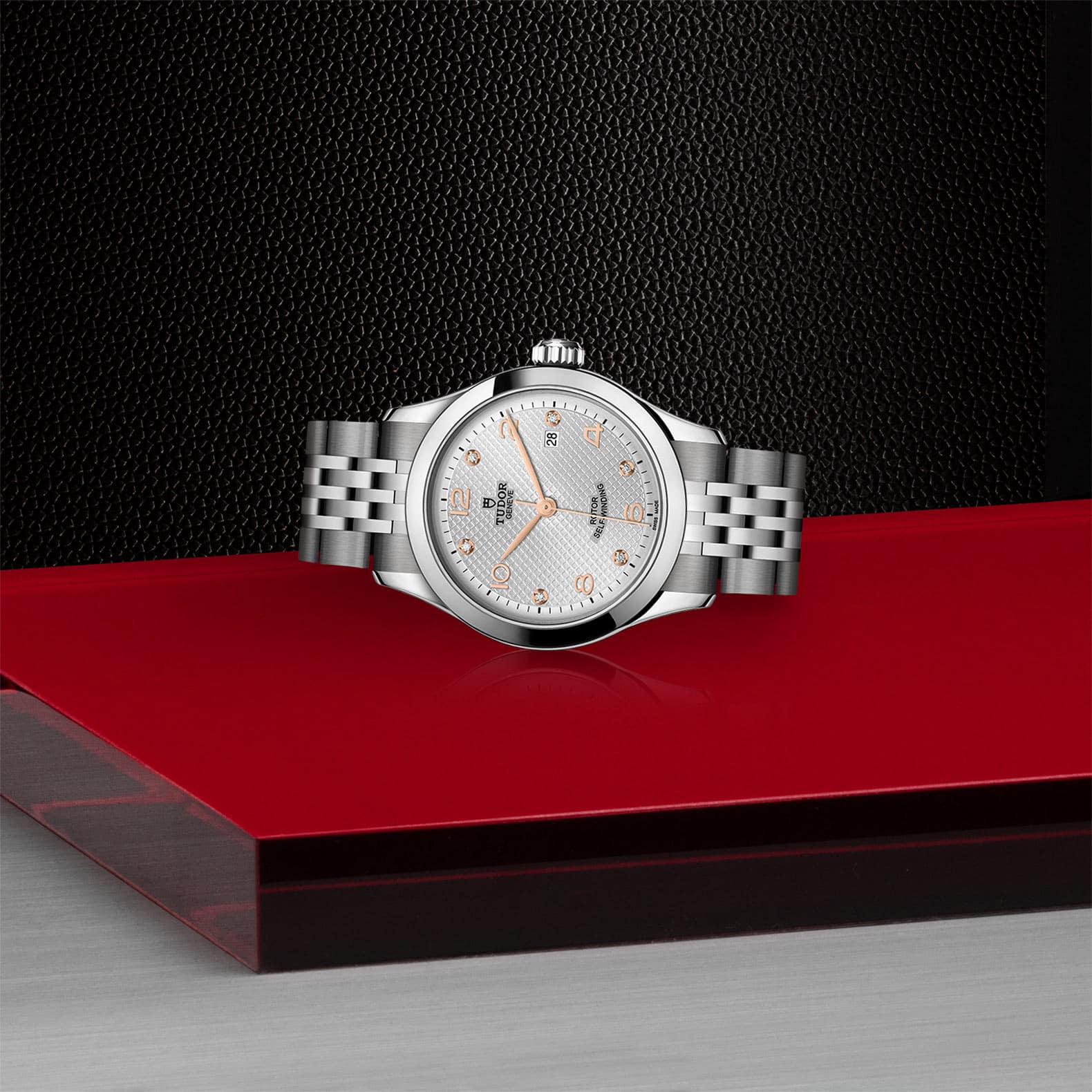 TUDOR 1926 - Image 2