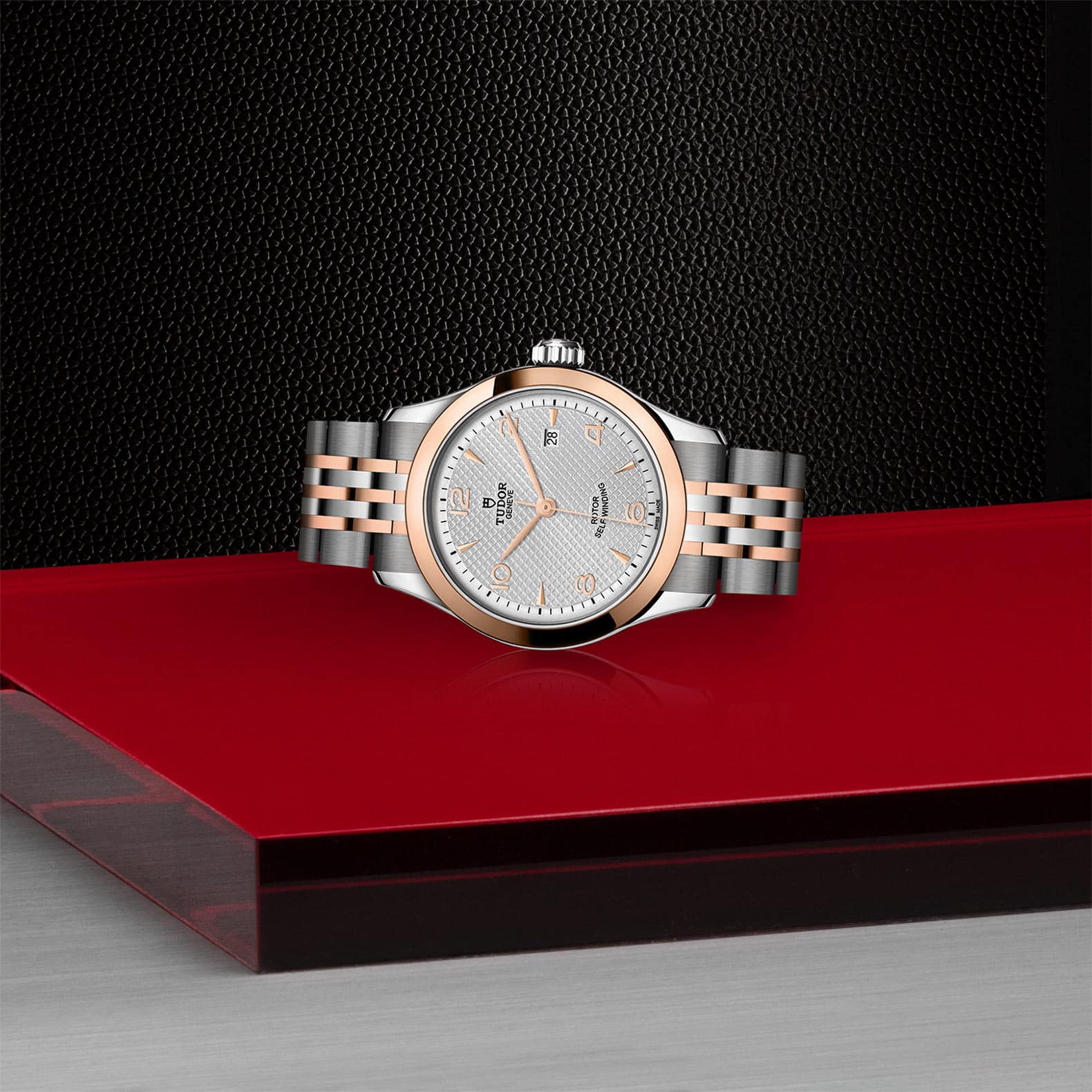 TUDOR 1926 - Image 2