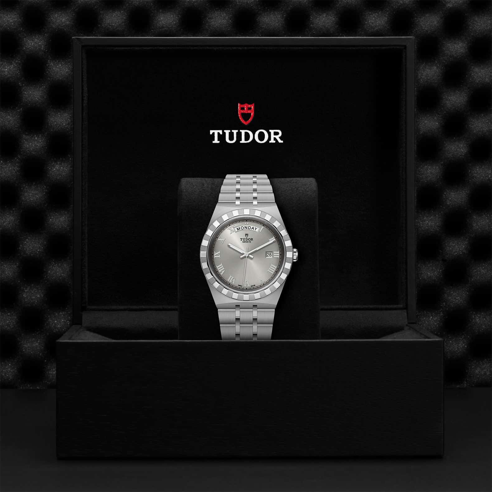 TUDOR Royal - Image 5