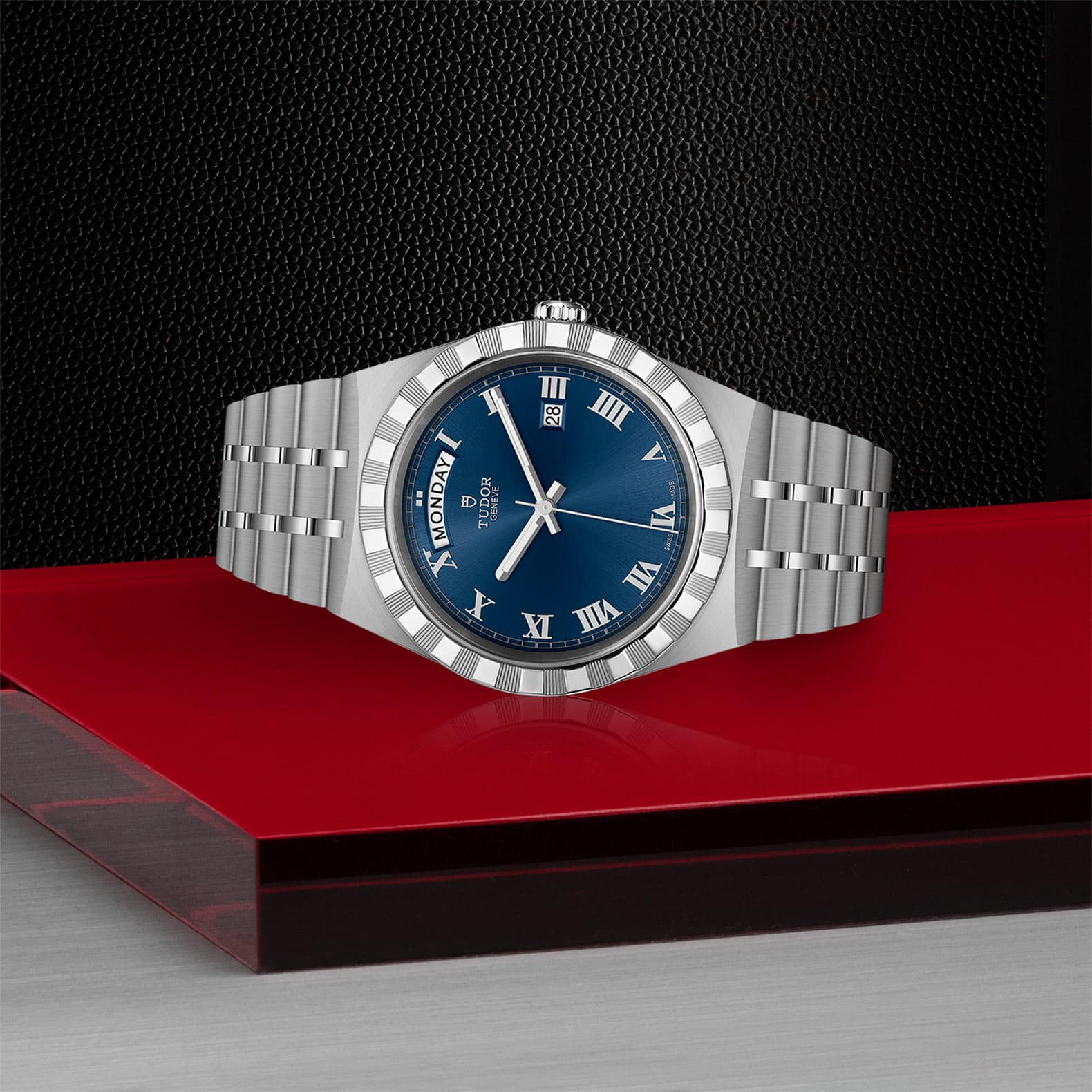 TUDOR Royal - Image 2