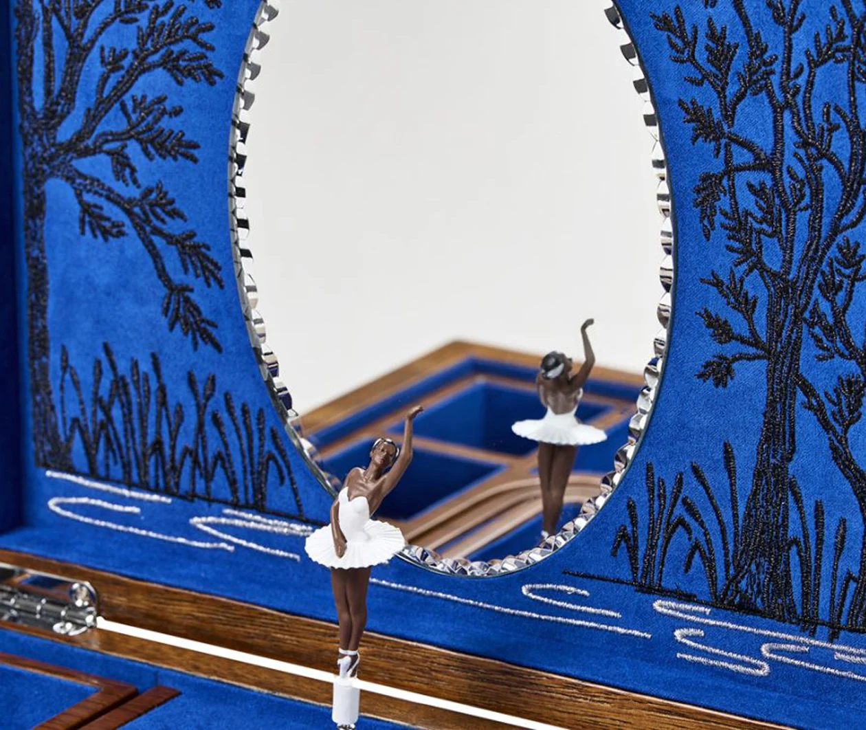Wolf Ballet Musical Jewellery Box - Swan Lake Walnut Wood - Image 5